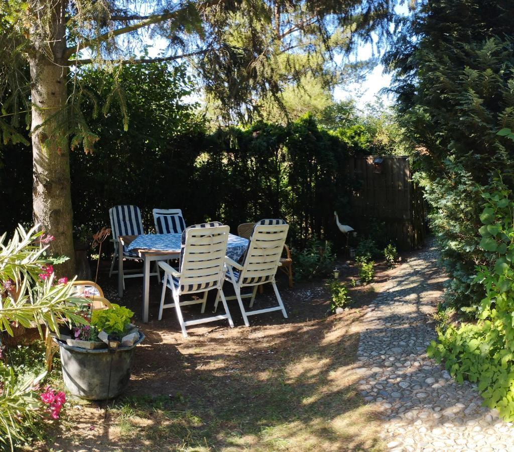 B&B Family Basement Apartment, Breakfast, Free Parking, 5Km From Tulln Chorherrn Εξωτερικό φωτογραφία